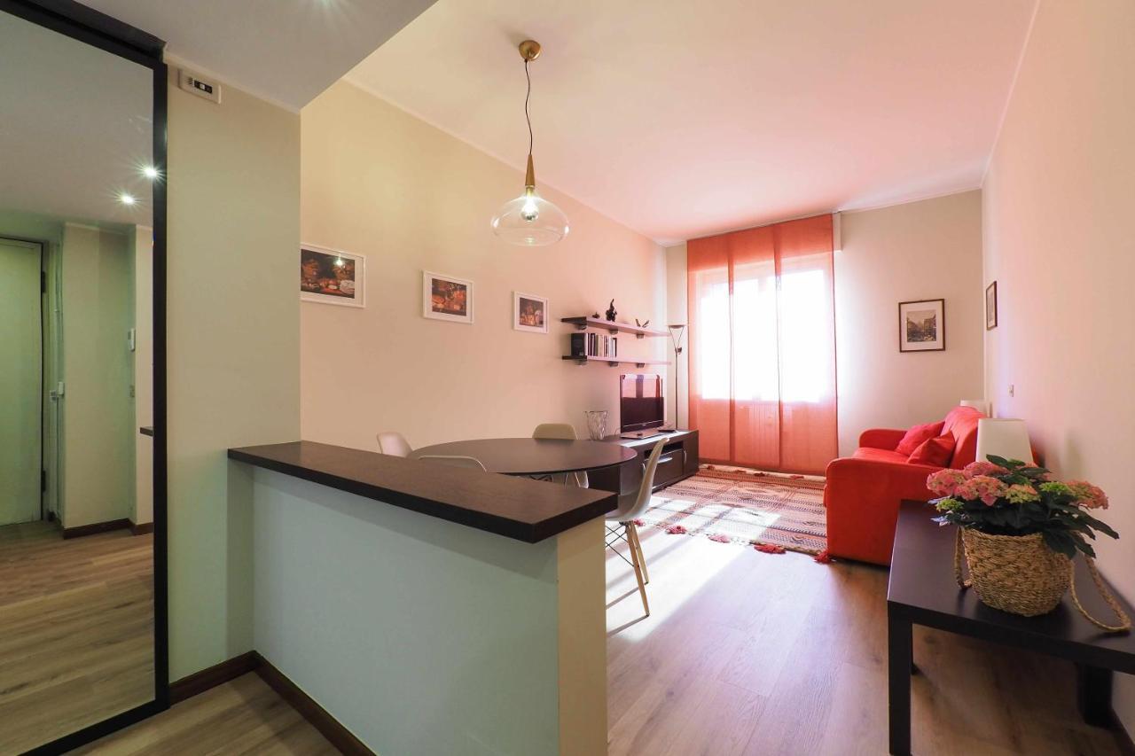 Mba24 Charming Suite Close To Metro Fieracitylife ميلان المظهر الخارجي الصورة
