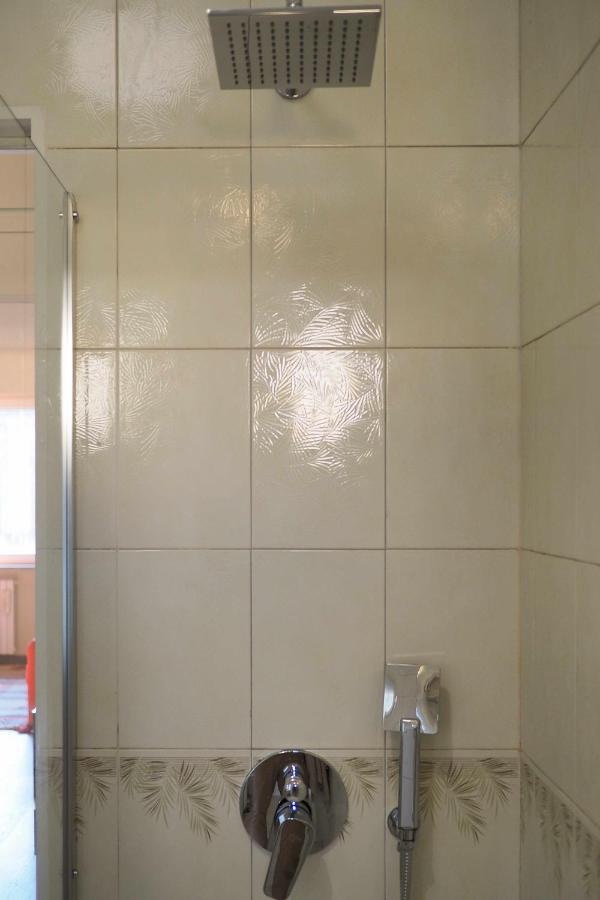 Mba24 Charming Suite Close To Metro Fieracitylife ميلان المظهر الخارجي الصورة